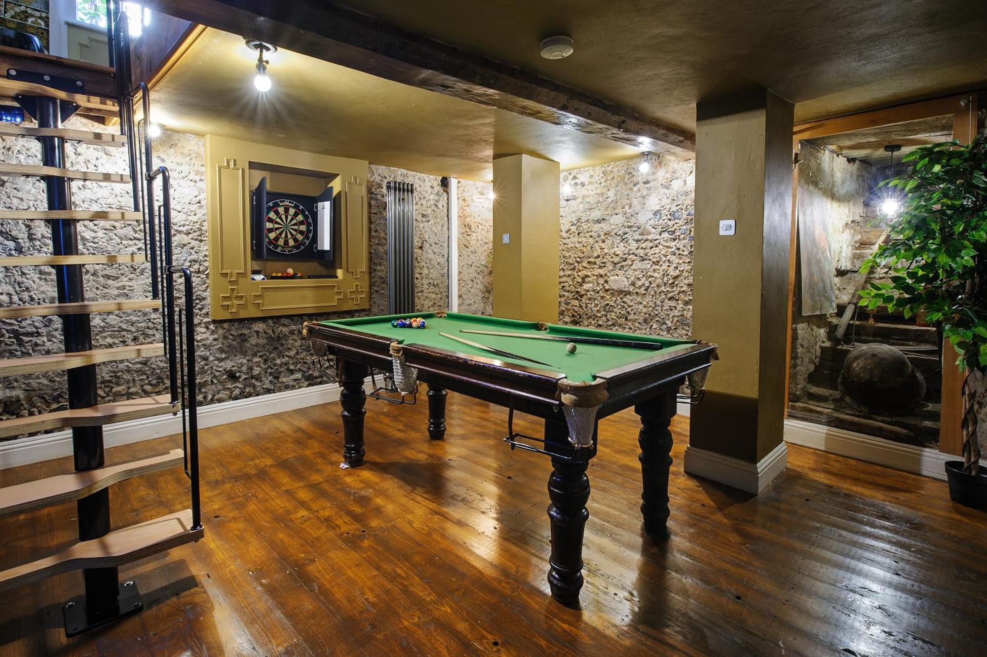 Huge Deluxe 600 Year Old Essex Manor, Hot Tub, Cinema Room, Sky Tv Saffron Walden Zewnętrze zdjęcie